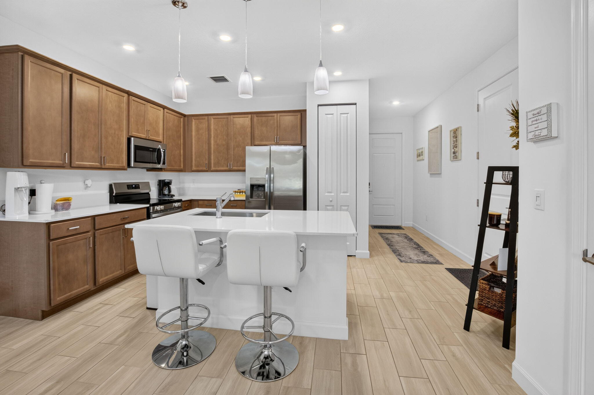 Properties | Stephanie Kaufman 13705 Night Sky Place