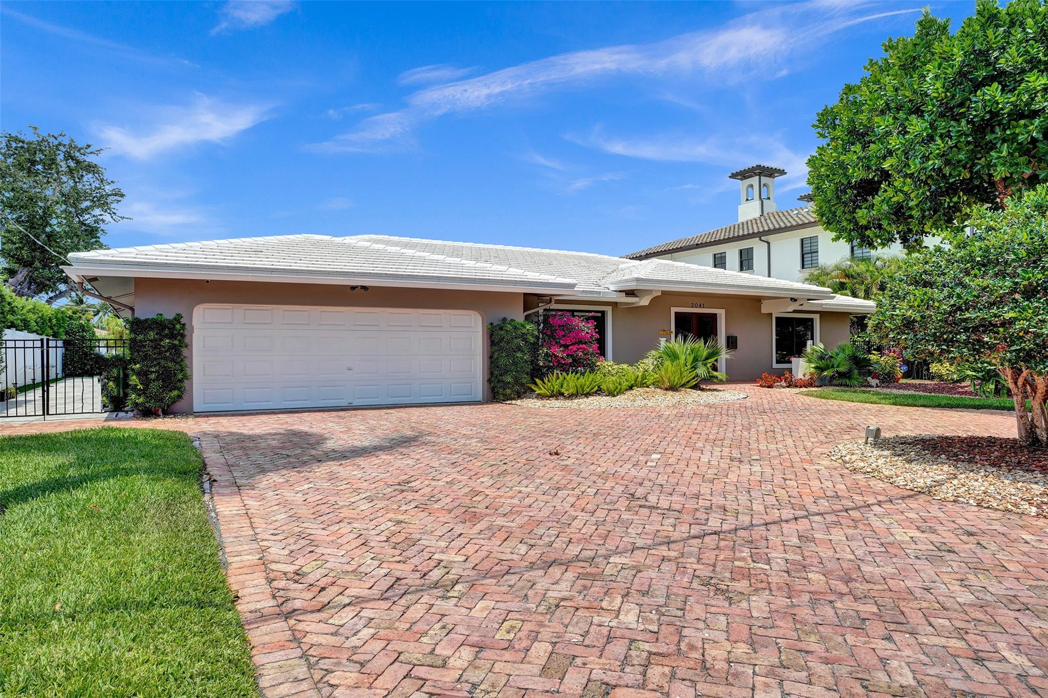 Coral Ridge Country Club - Residential