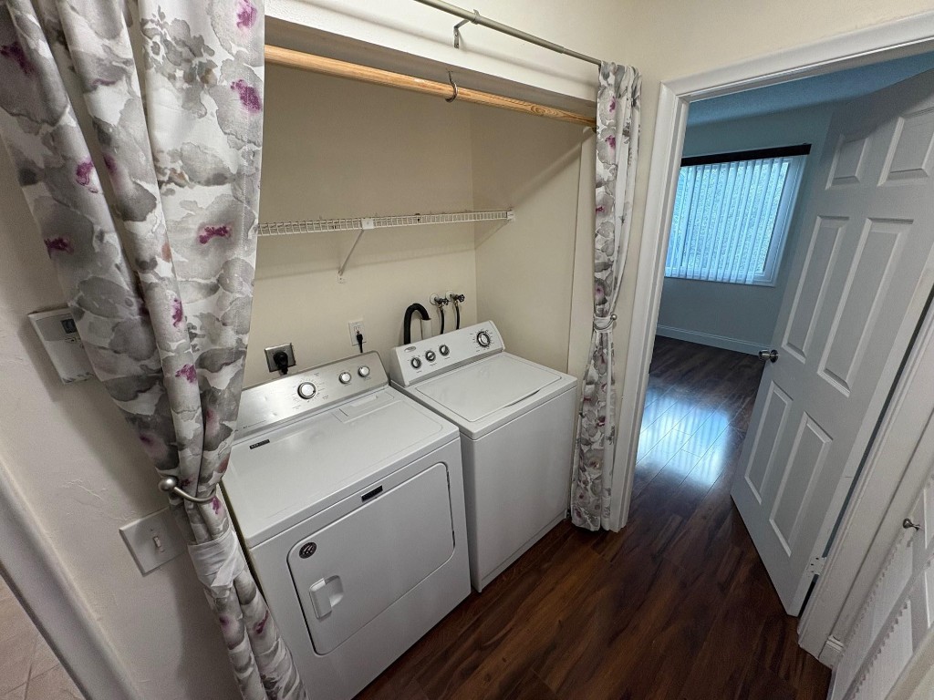 Edgewater Oaks - Dania - Residential Lease