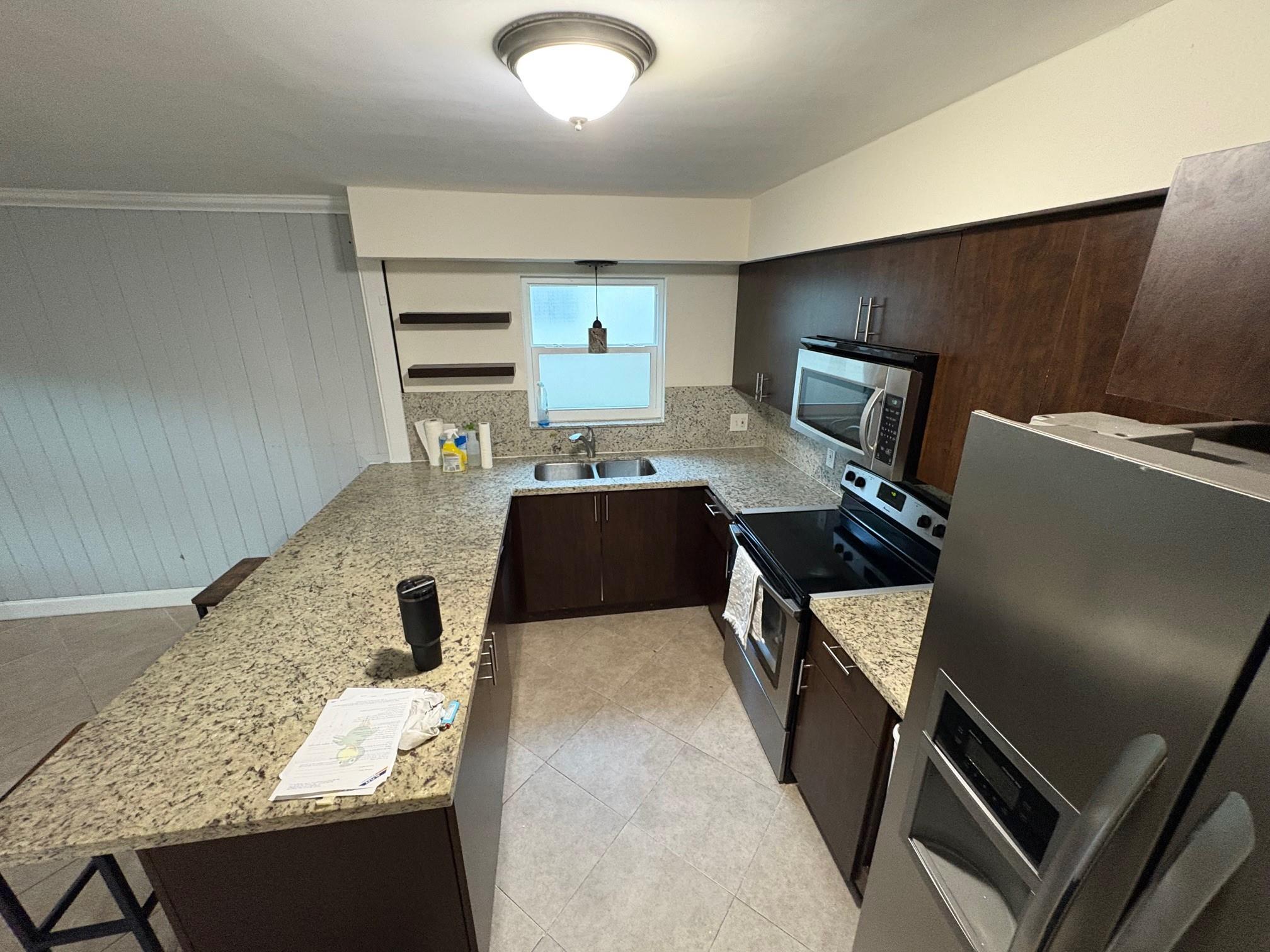 Edgewater Oaks - Dania - Residential Lease