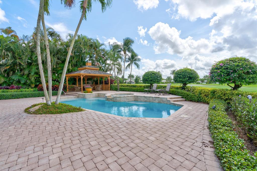 ROYAL PALM COVE / POLO CLUB - Residential