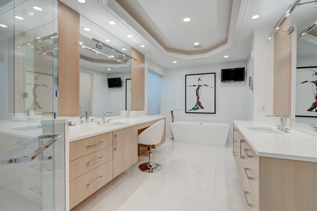 ROYAL PALM COVE / POLO CLUB - Residential