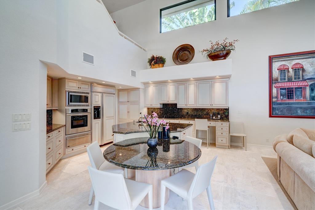 ROYAL PALM COVE / POLO CLUB - Residential