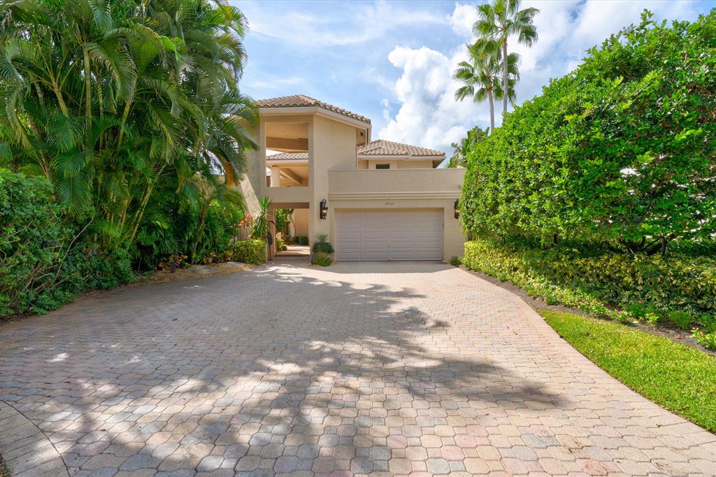 ROYAL PALM COVE / POLO CLUB - Residential