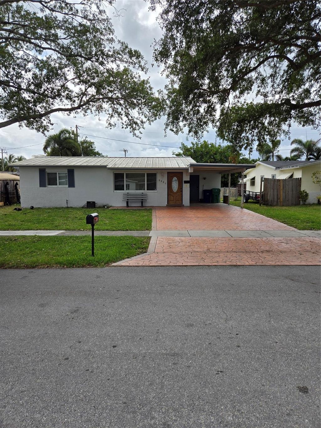 Photo of 5081 SW 94th Way, Cooper City, FL 33328 (MLS # F10439193)