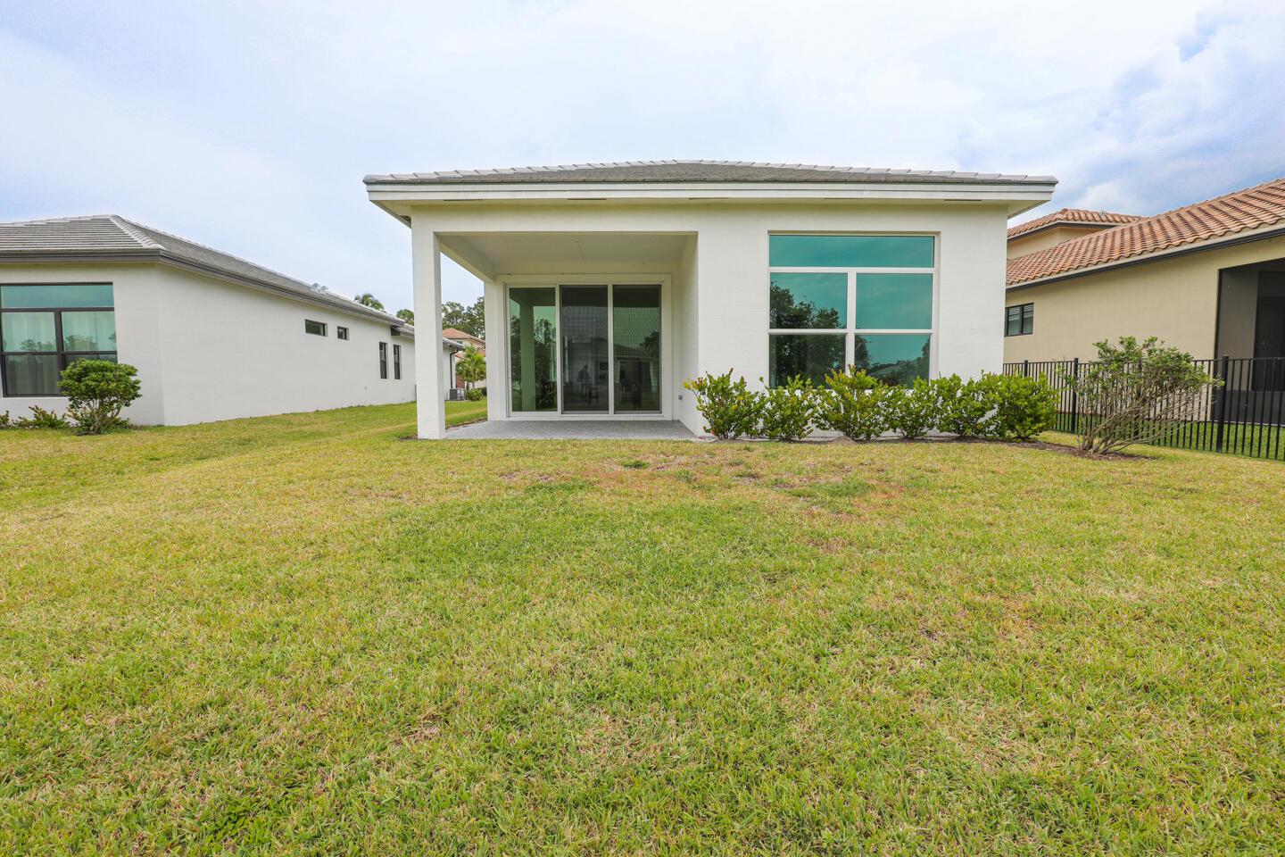 Rivella - Residential