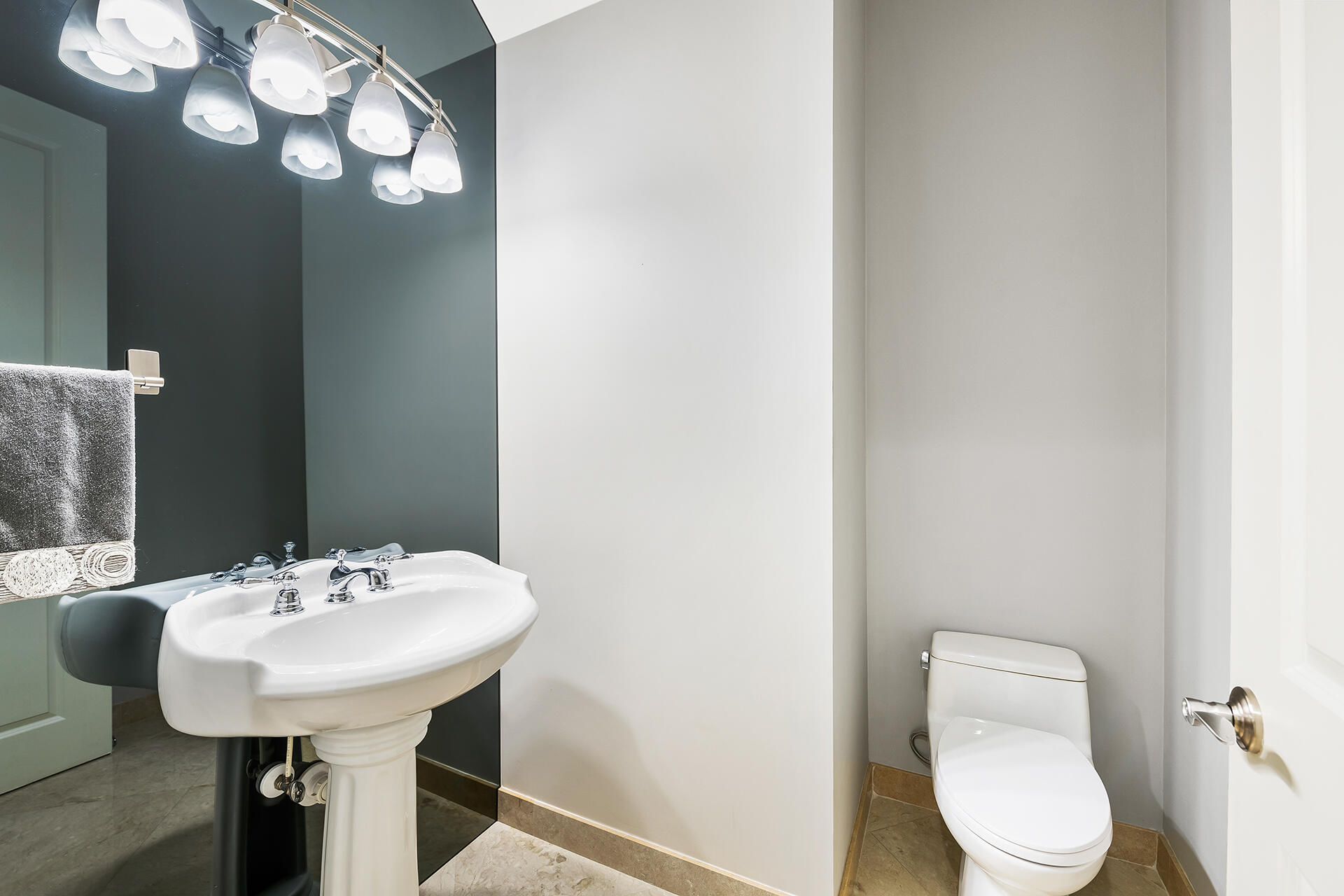 CARIBBEAN KEYS - Residential