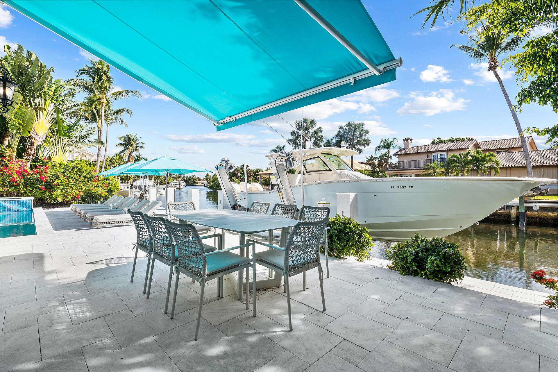 CARIBBEAN KEYS - Residential