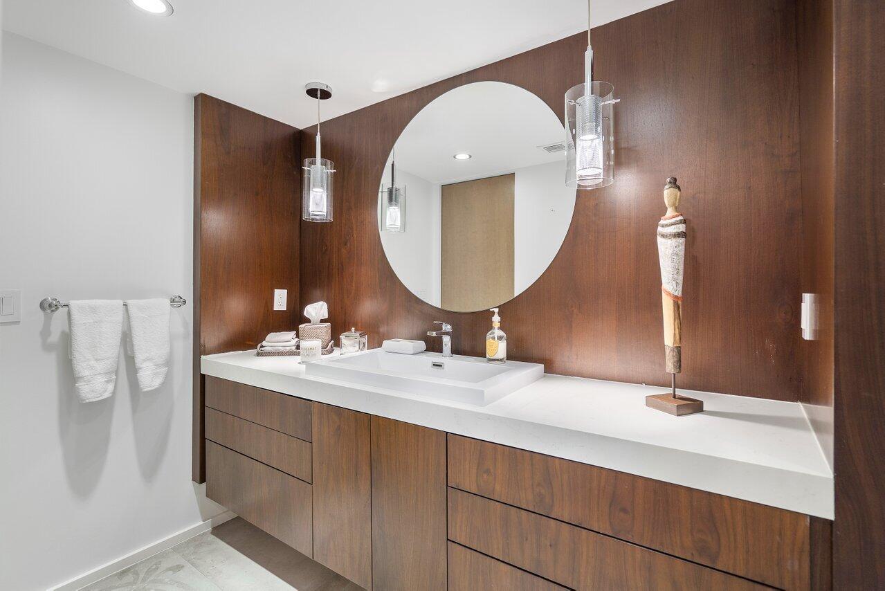 2600 South Ocean - Residential