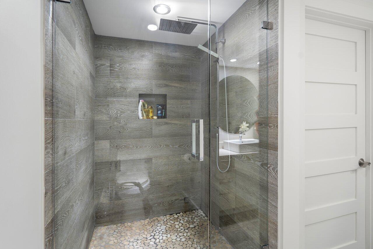 2600 South Ocean - Residential