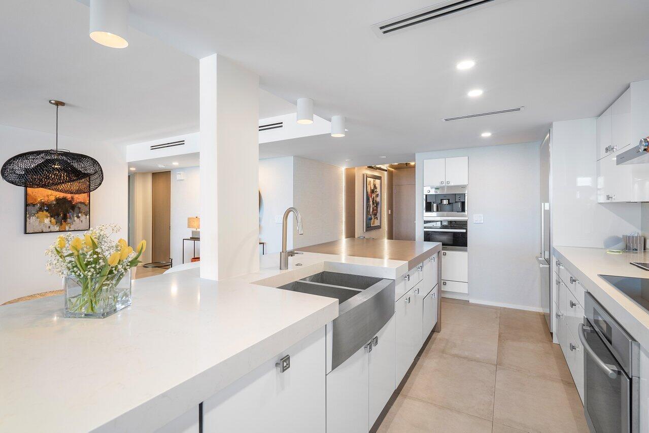 2600 South Ocean - Residential