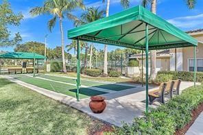 Kings Point Weldon Condo - Residential