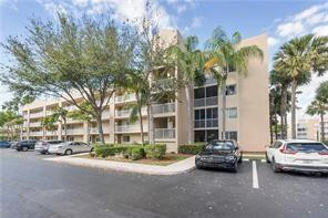 Kings Point Weldon Condo - Residential