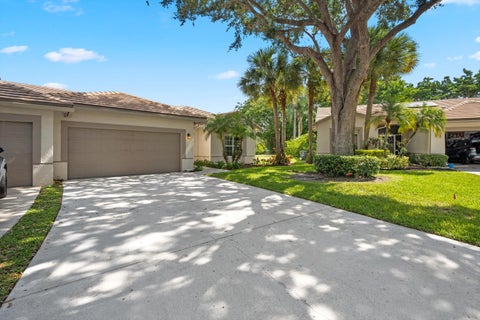 Tiny photo for 7372 ROCKBRIDGE Circle #7372, Lake Worth, FL 33467 (MLS # B26065053)