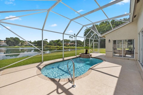 Tiny photo for 7372 ROCKBRIDGE Circle #7372, Lake Worth, FL 33467 (MLS # B26065053)