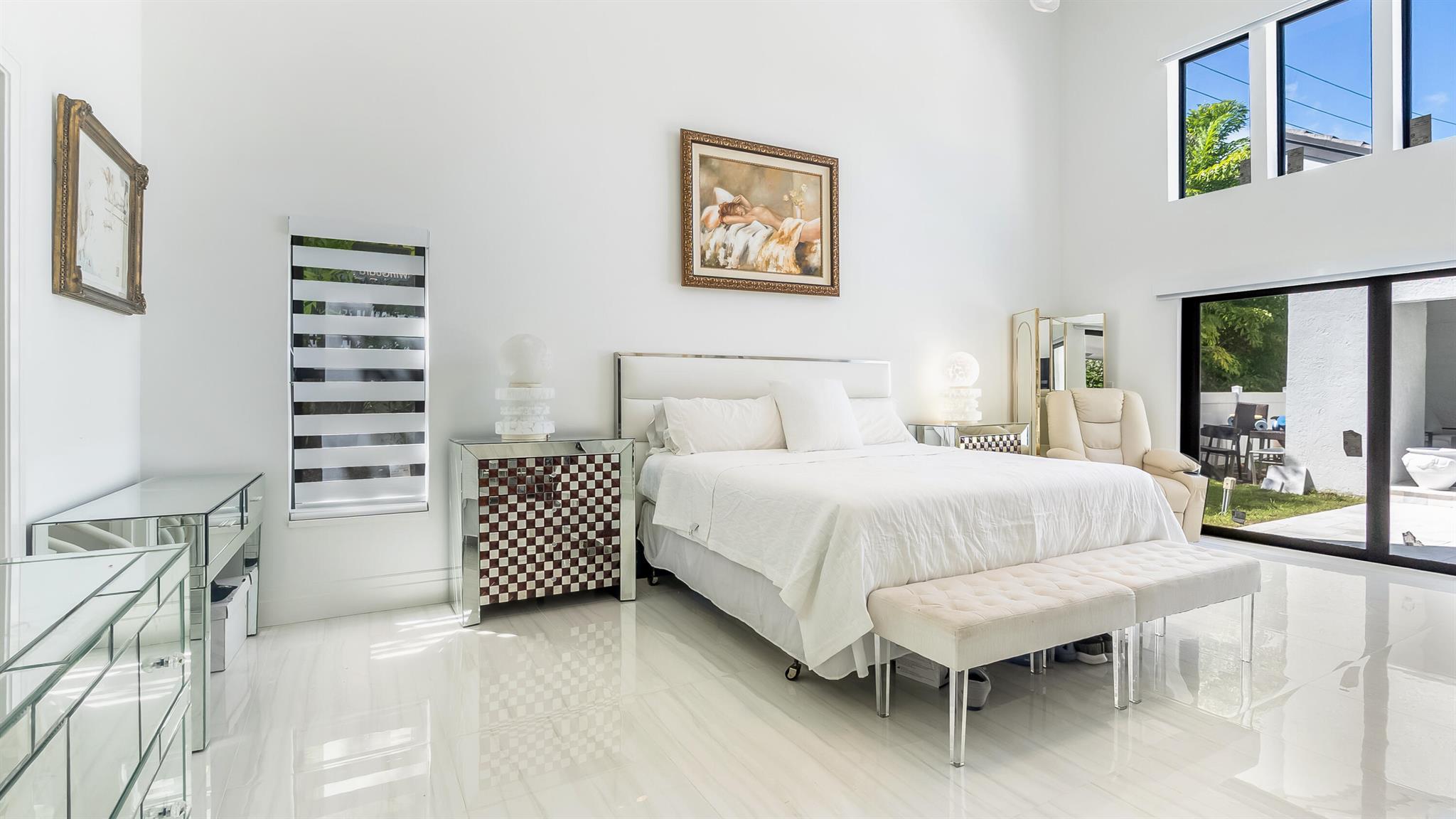 SANCTUARY - Residential