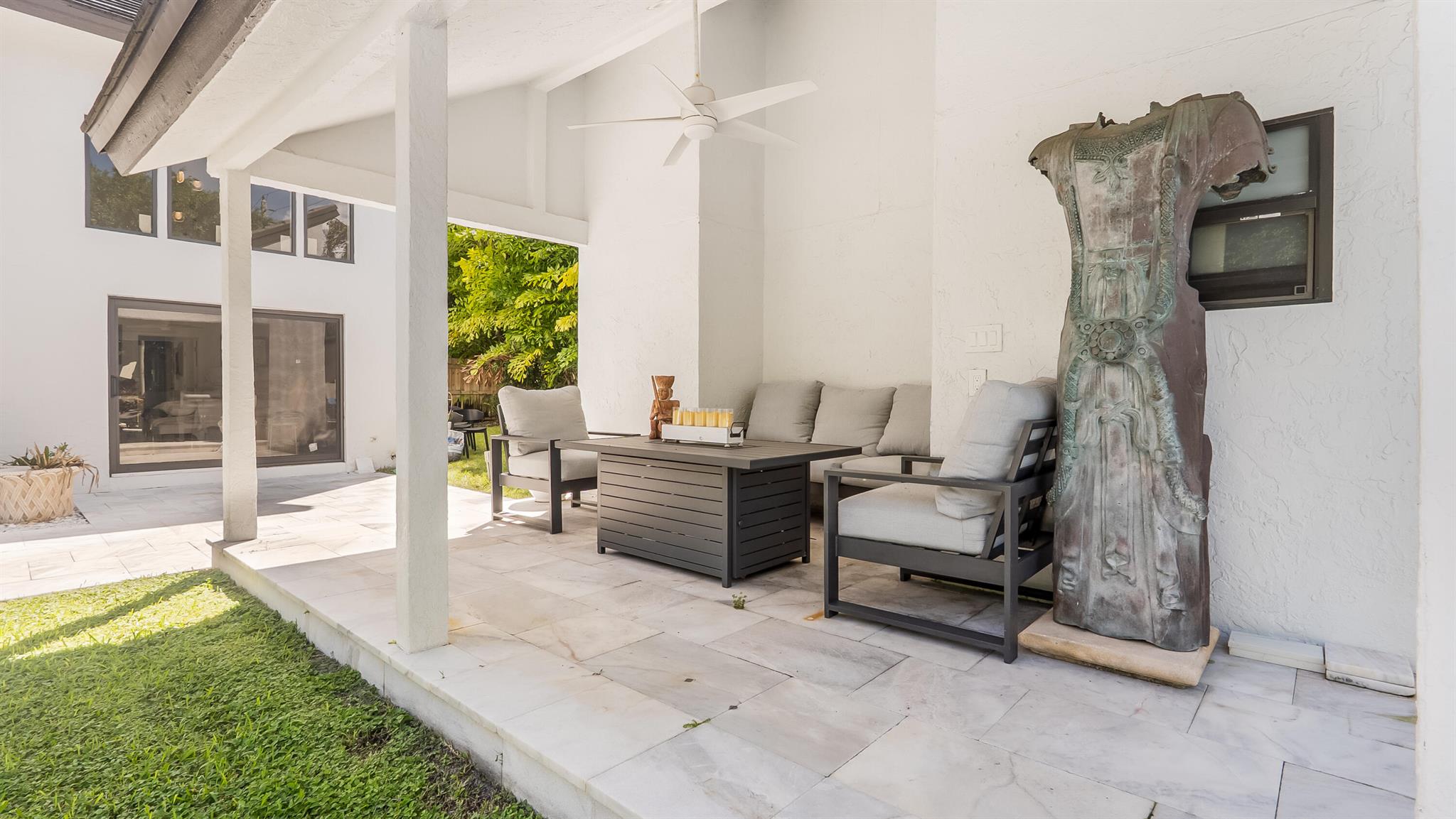 SANCTUARY - Residential