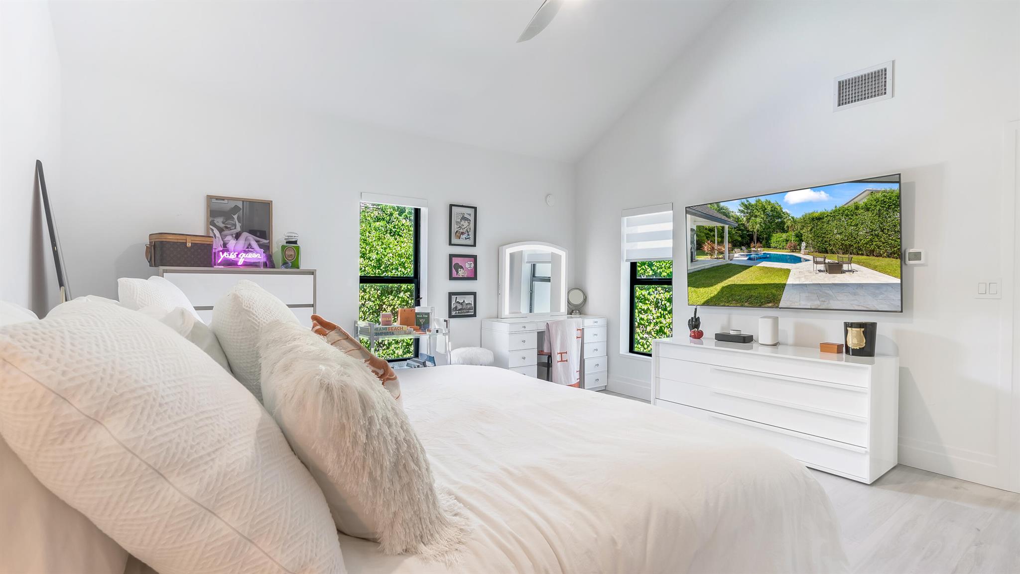 SANCTUARY - Residential