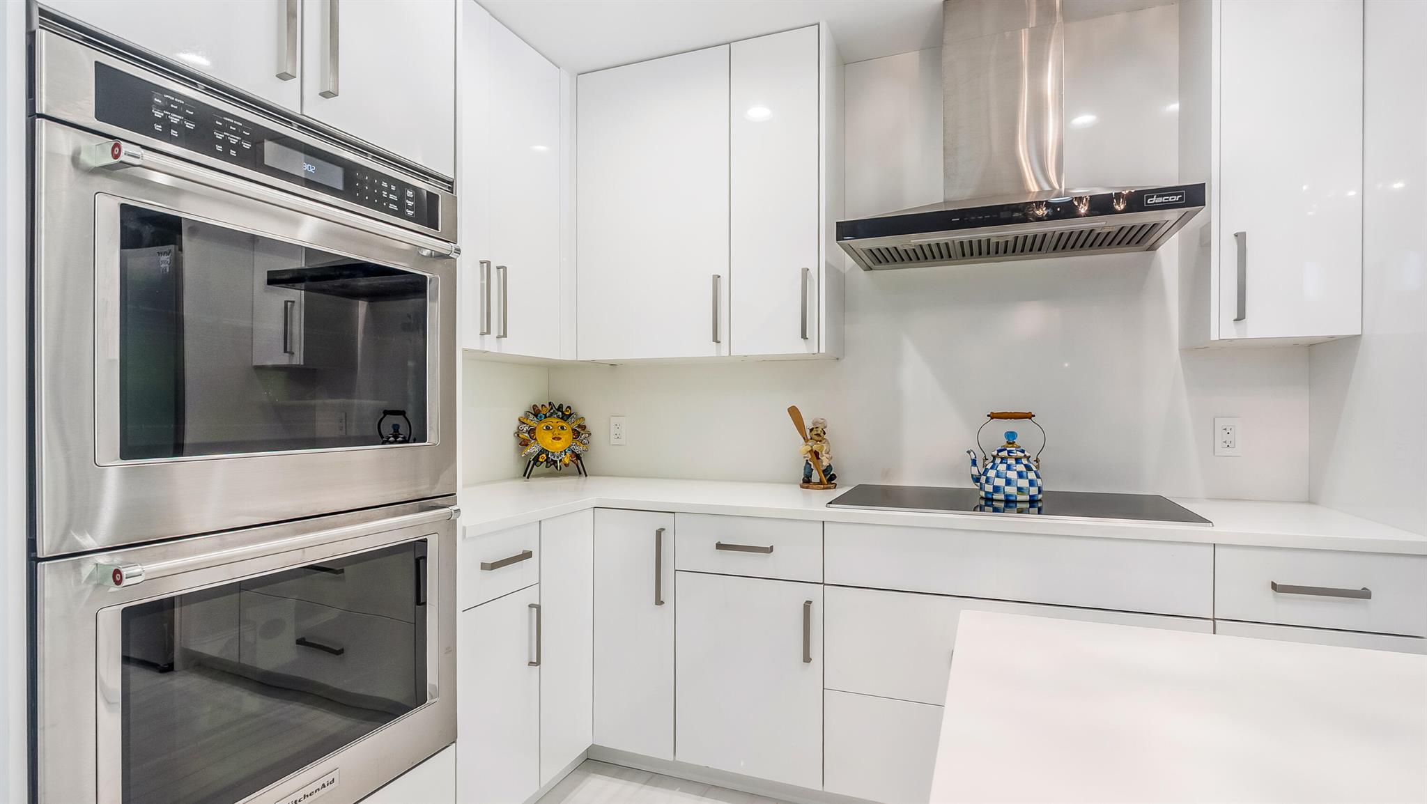 SANCTUARY - Residential