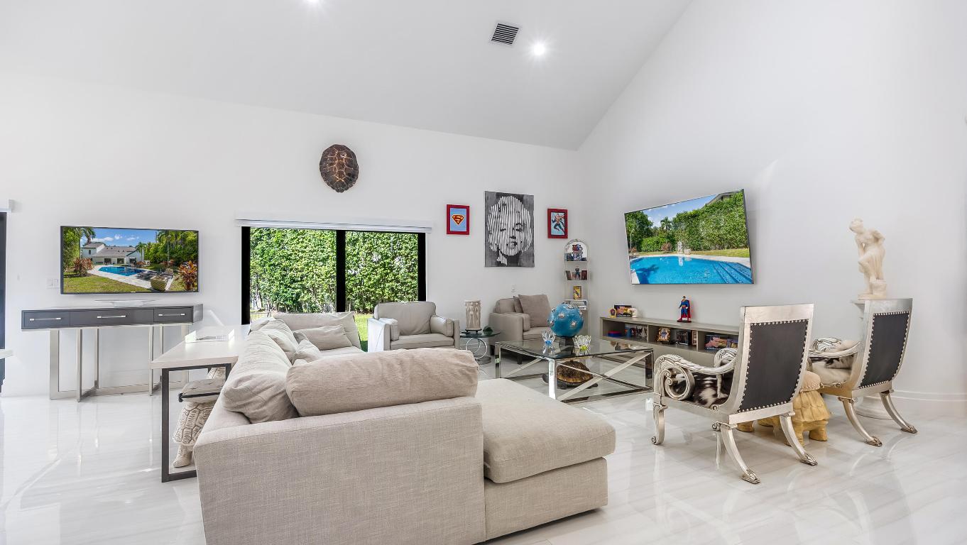 SANCTUARY - Residential