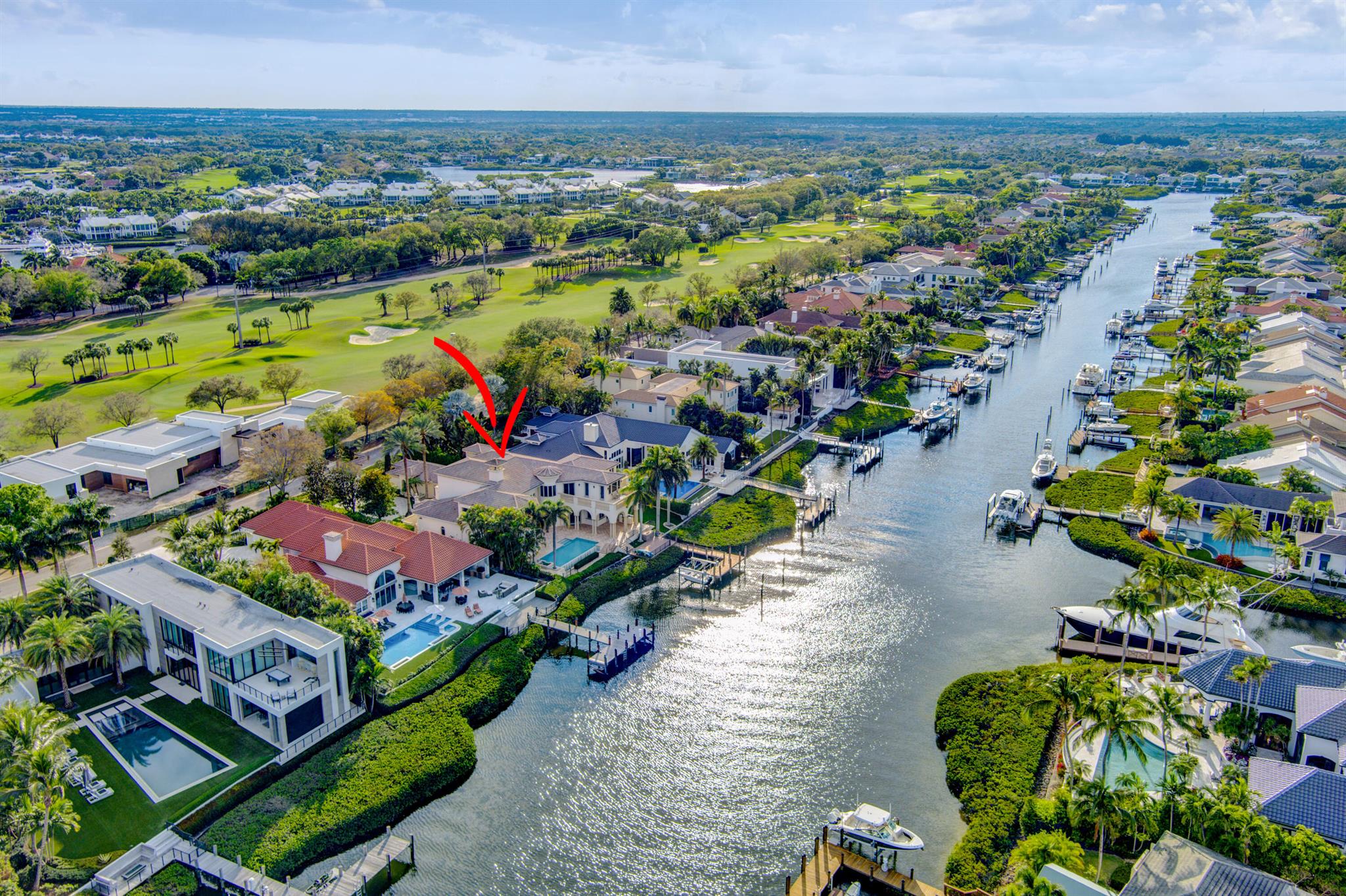 ADMIRALS COVE - Residential