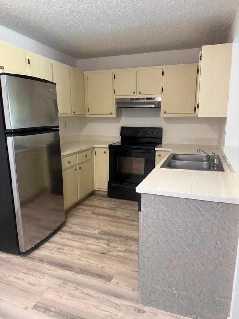 Photo of 300 PALM Circle W #204, Pembroke Pines, FL 33025 (MLS # B26067531)
