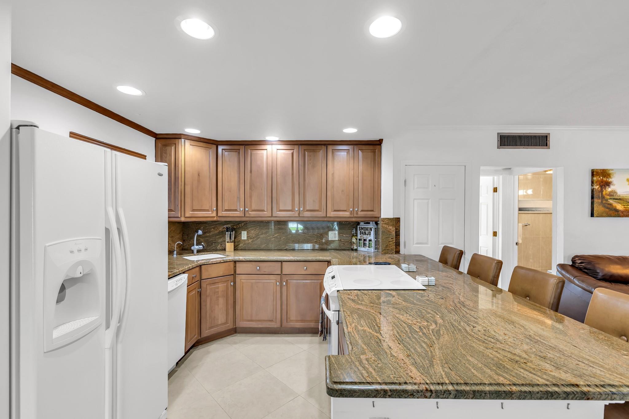 RANDALL TERRACE - Residential