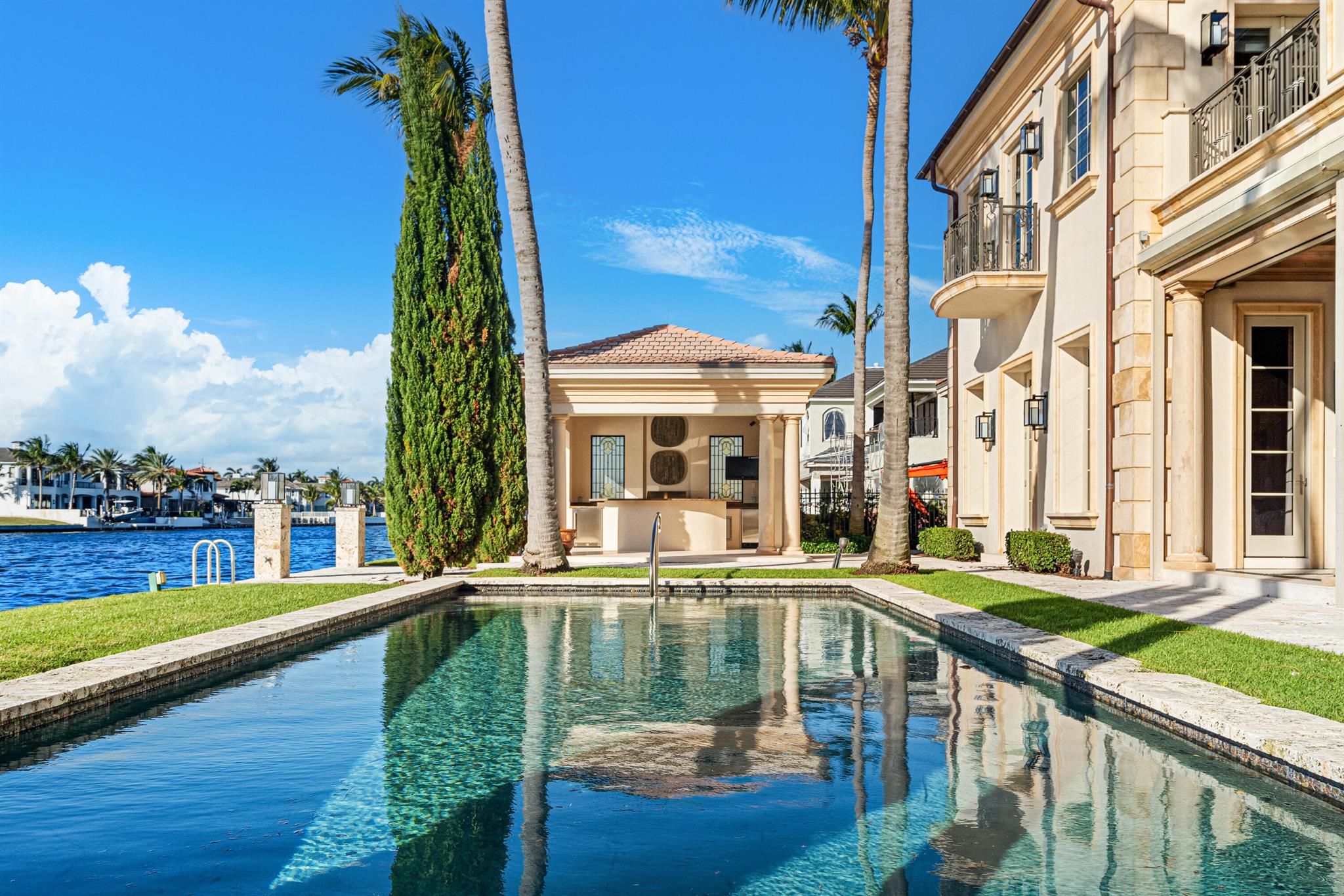 THE ESTATES - Residential