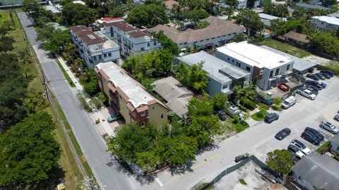 Tiny photo for 640 NE 8TH Avenue, Fort Lauderdale, FL 33304 (MLS # B26053615)