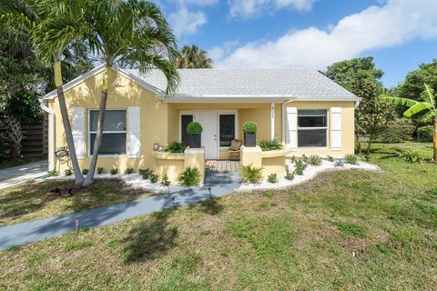 A home in Lantana