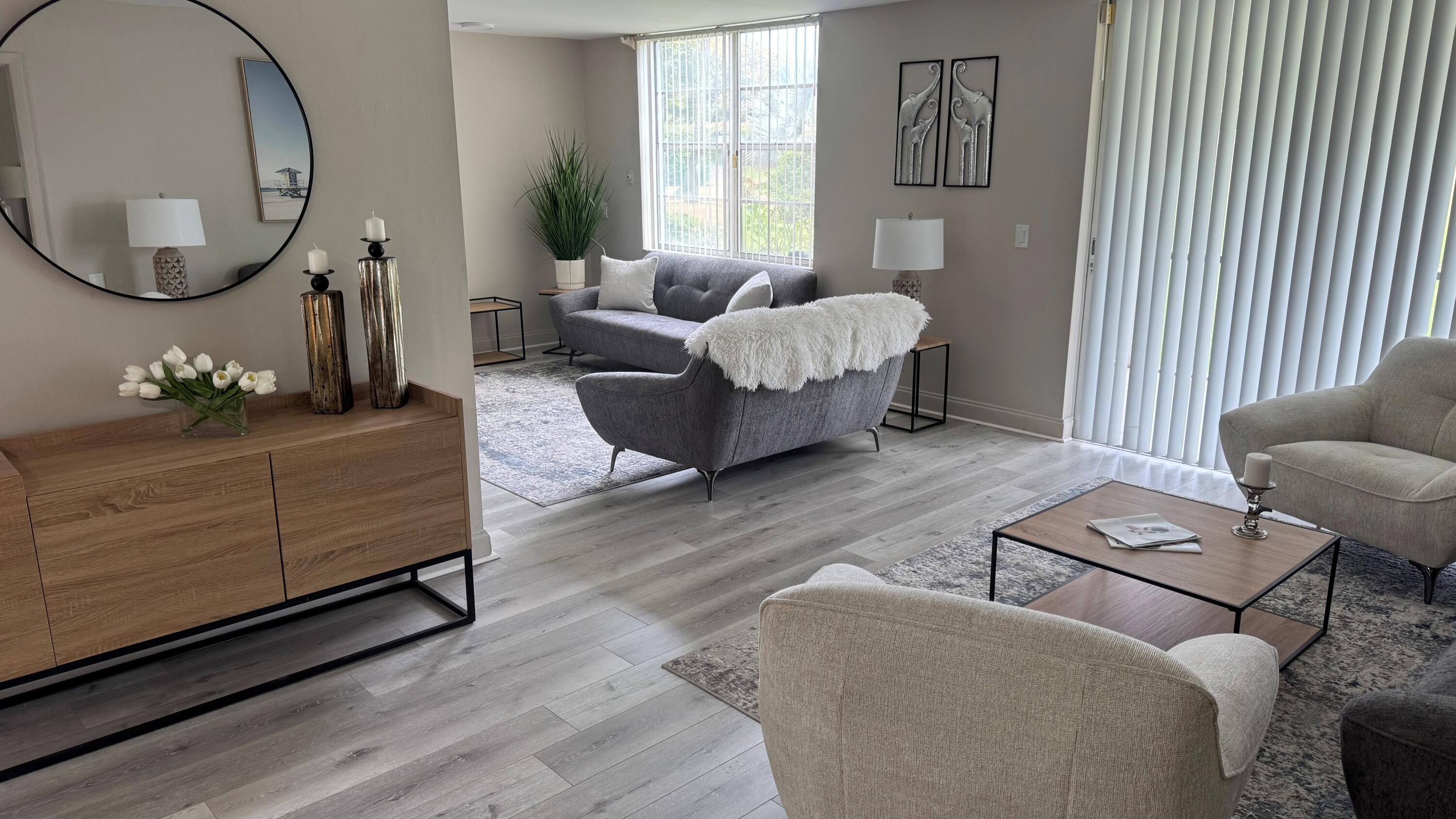 BOCA TEECA CONDO 9 - Residential