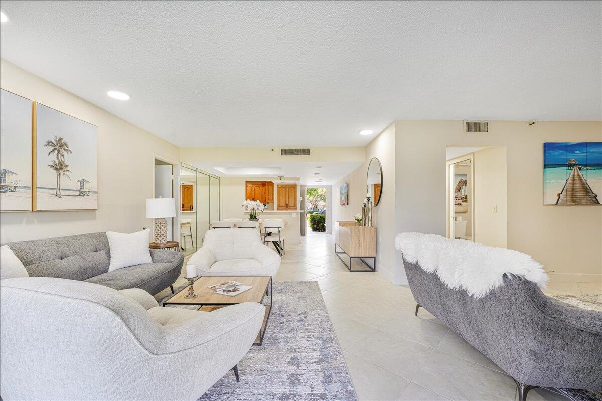 BOCA TEECA CONDO 9 - Residential