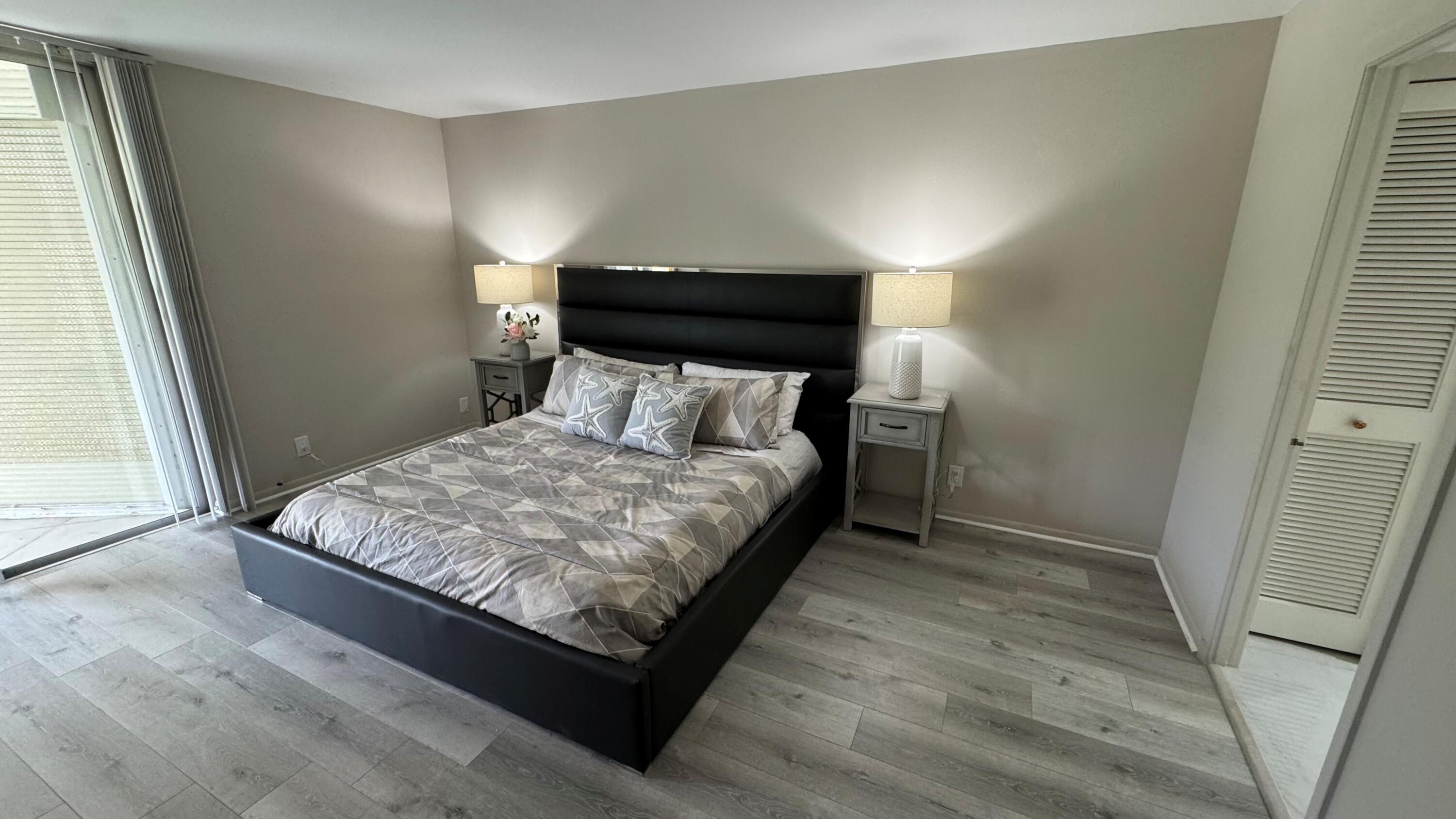 BOCA TEECA CONDO 9 - Residential