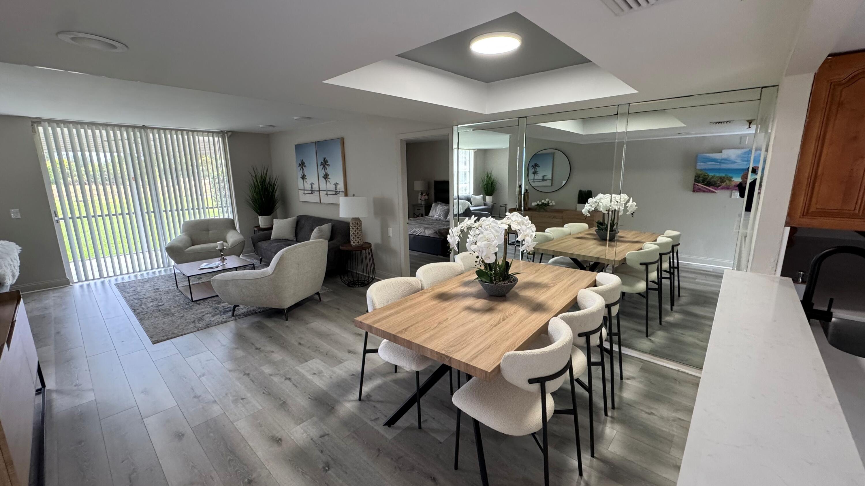 BOCA TEECA CONDO 9 - Residential