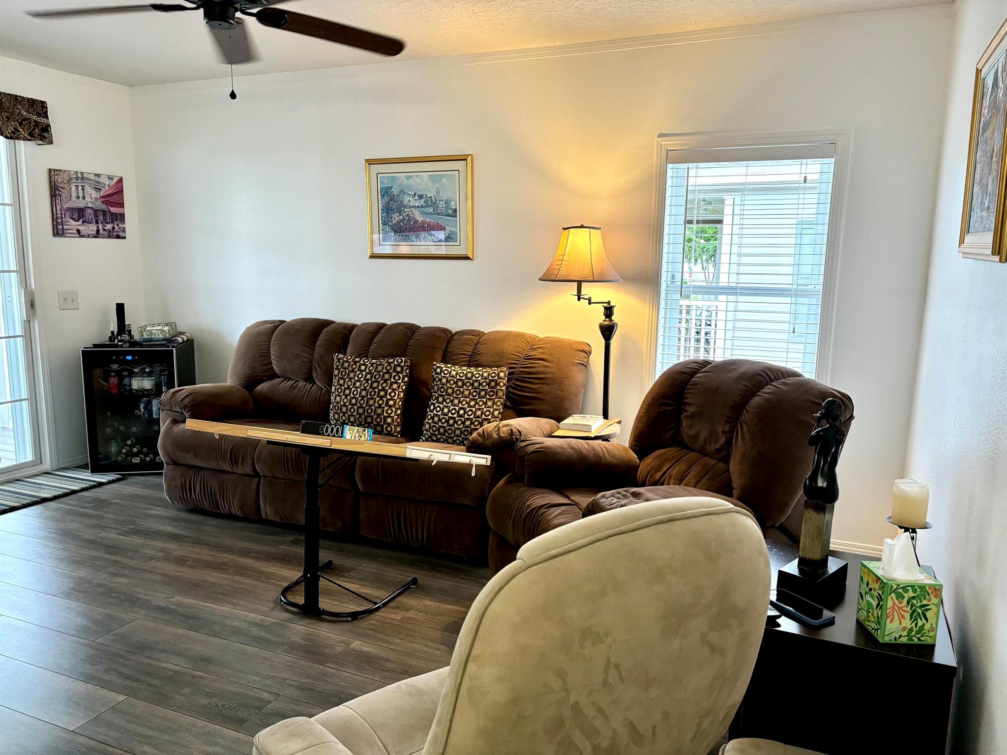 1309 W Bougainvillea Drive