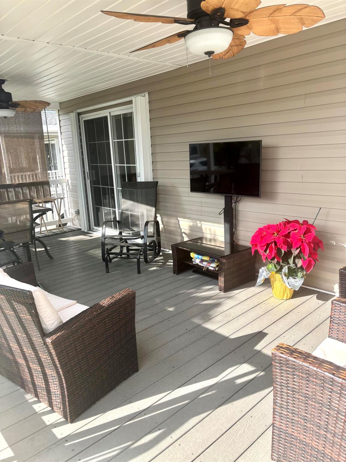 1309 W Bougainvillea Drive