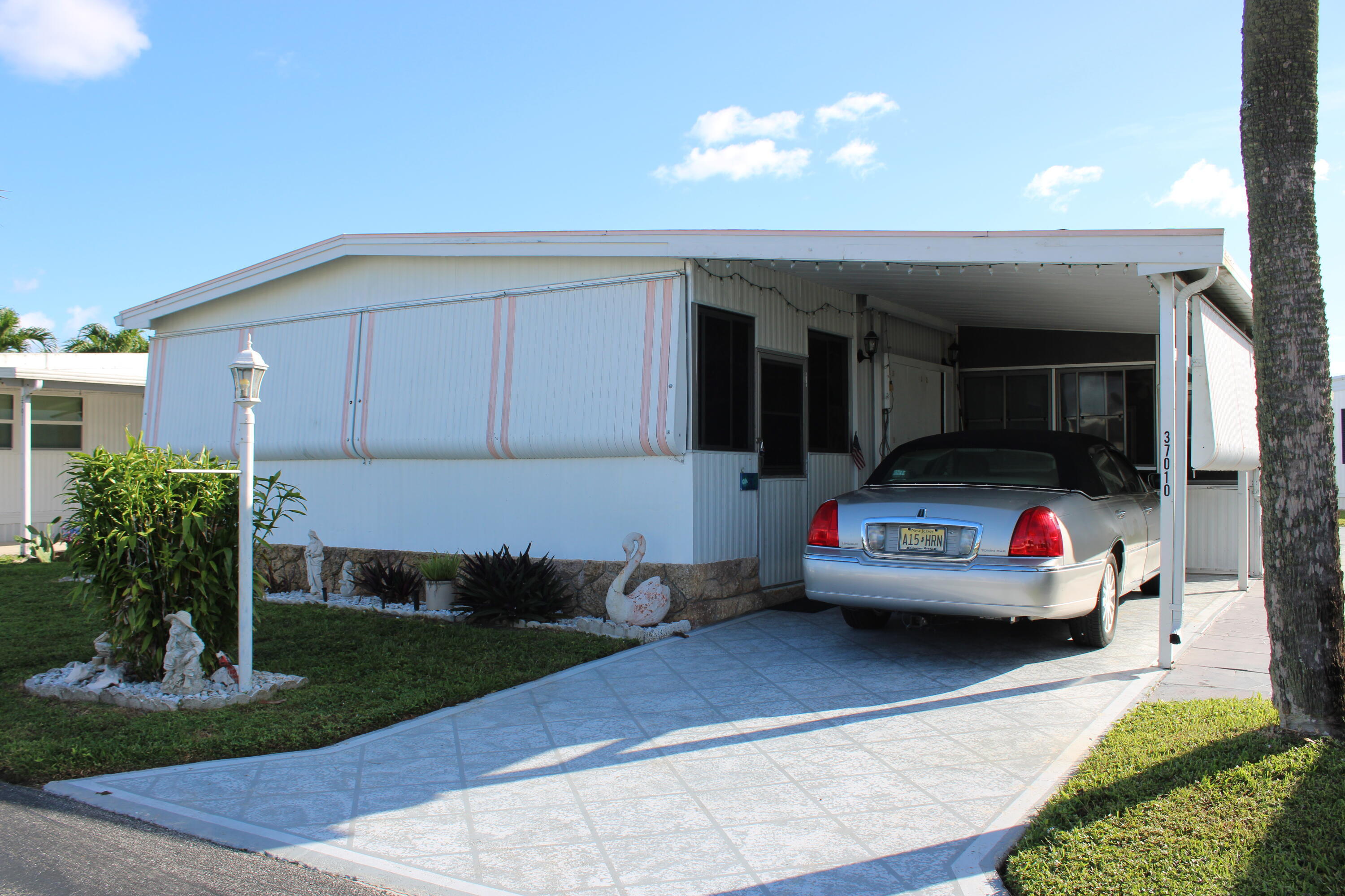 JAMAICA BAY MOBILE HOME CO OP - Residential