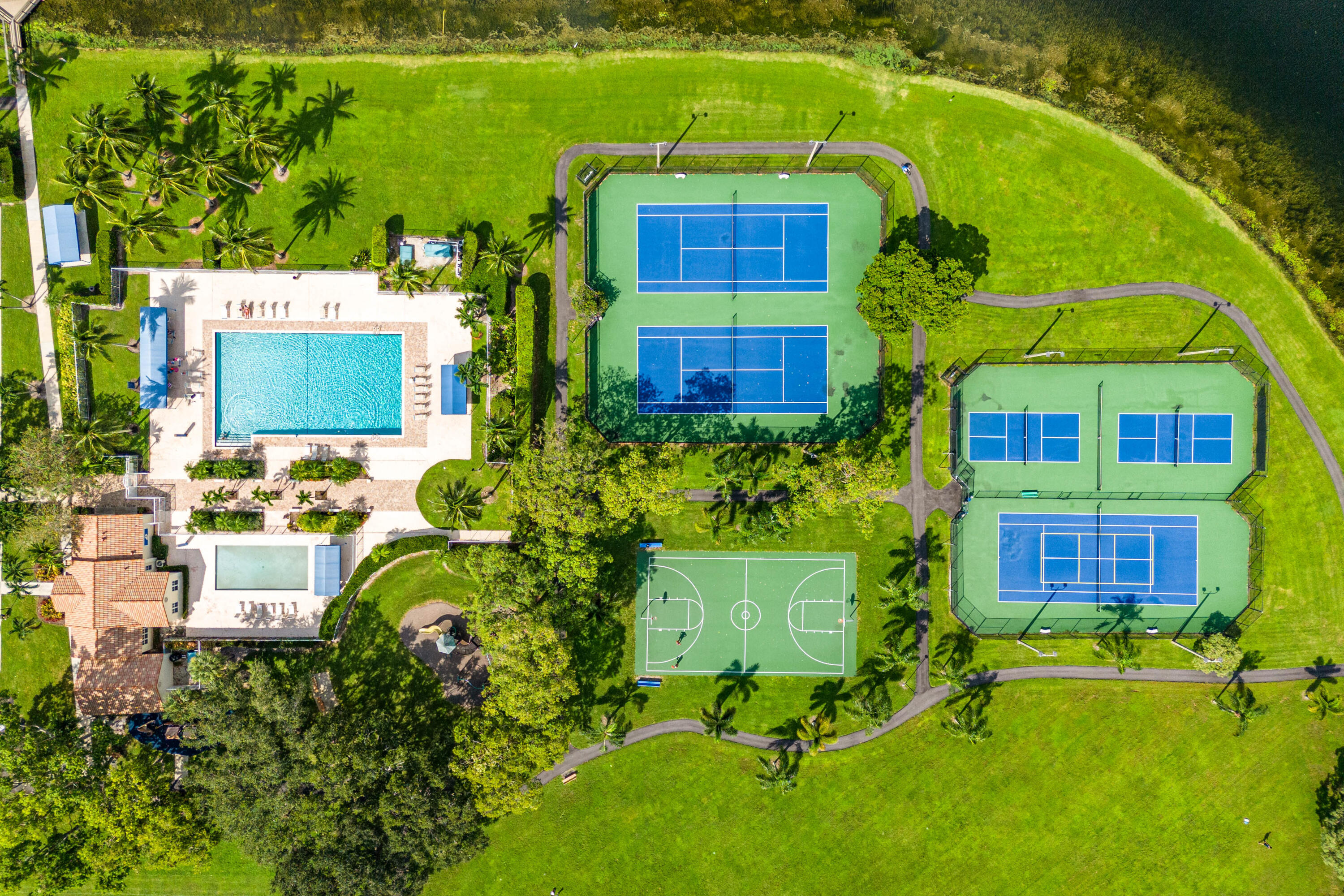 LAKE CHARLESTON TR W - Residential