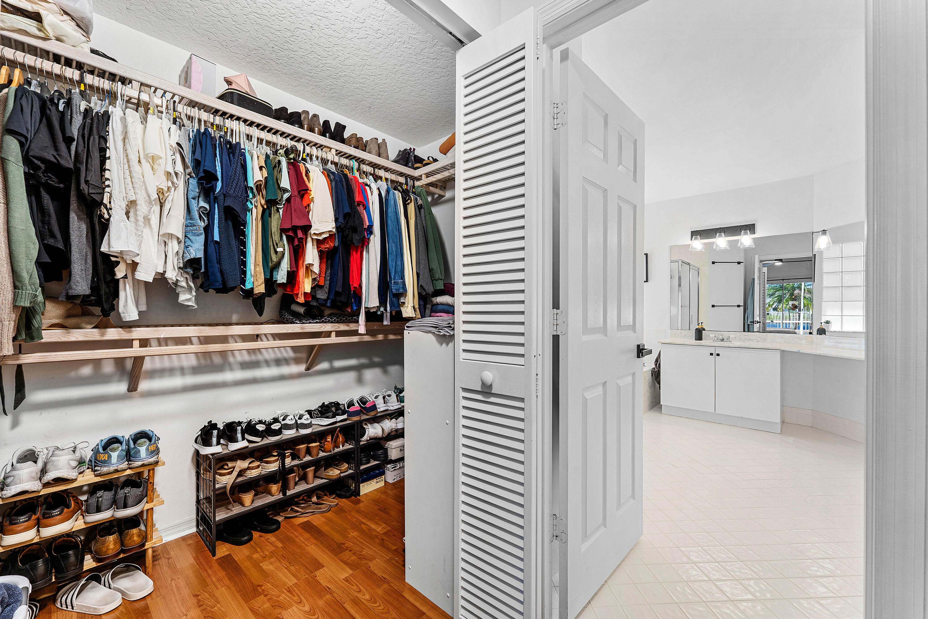 LAKE CHARLESTON TR W - Residential