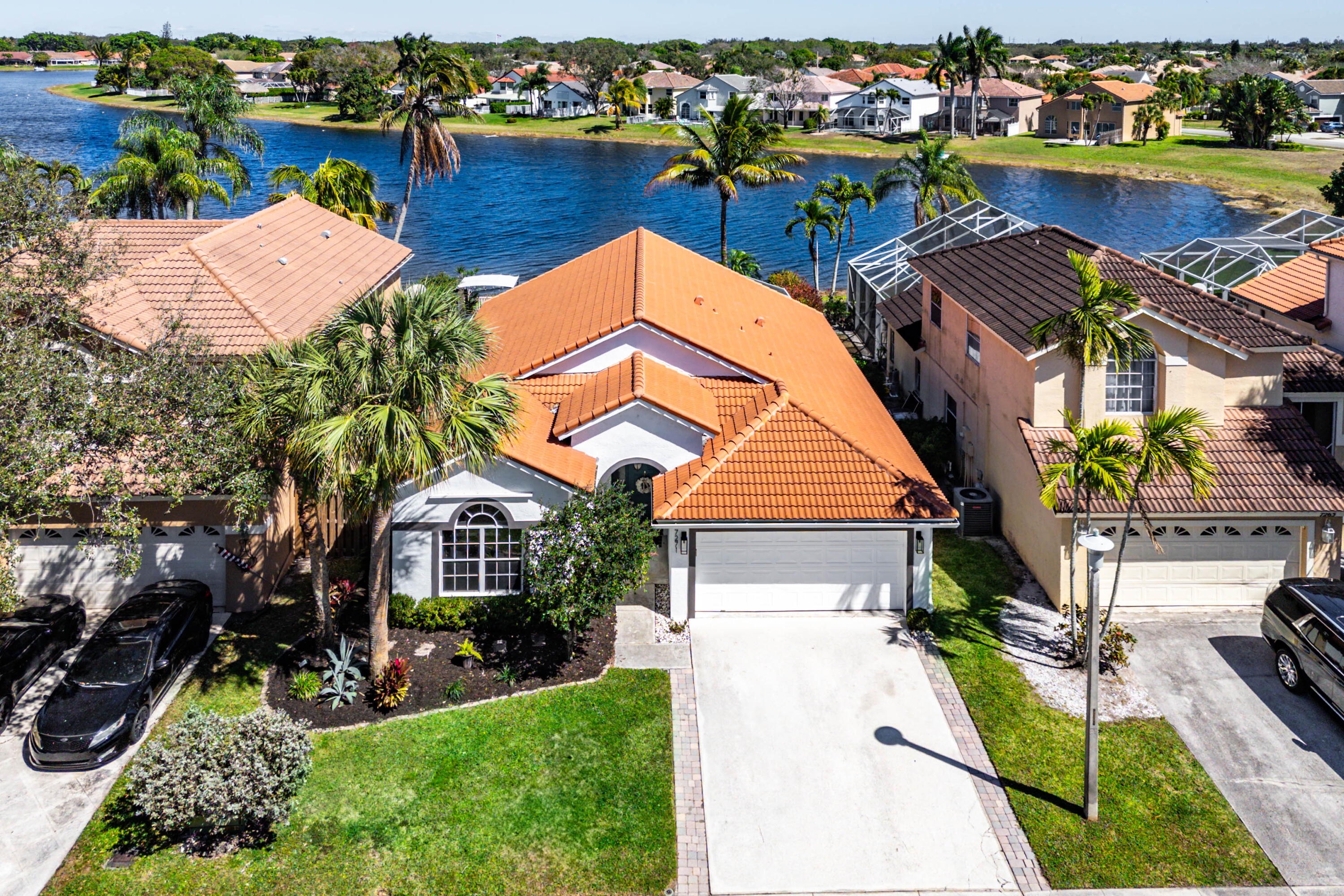 LAKE CHARLESTON TR W - Residential