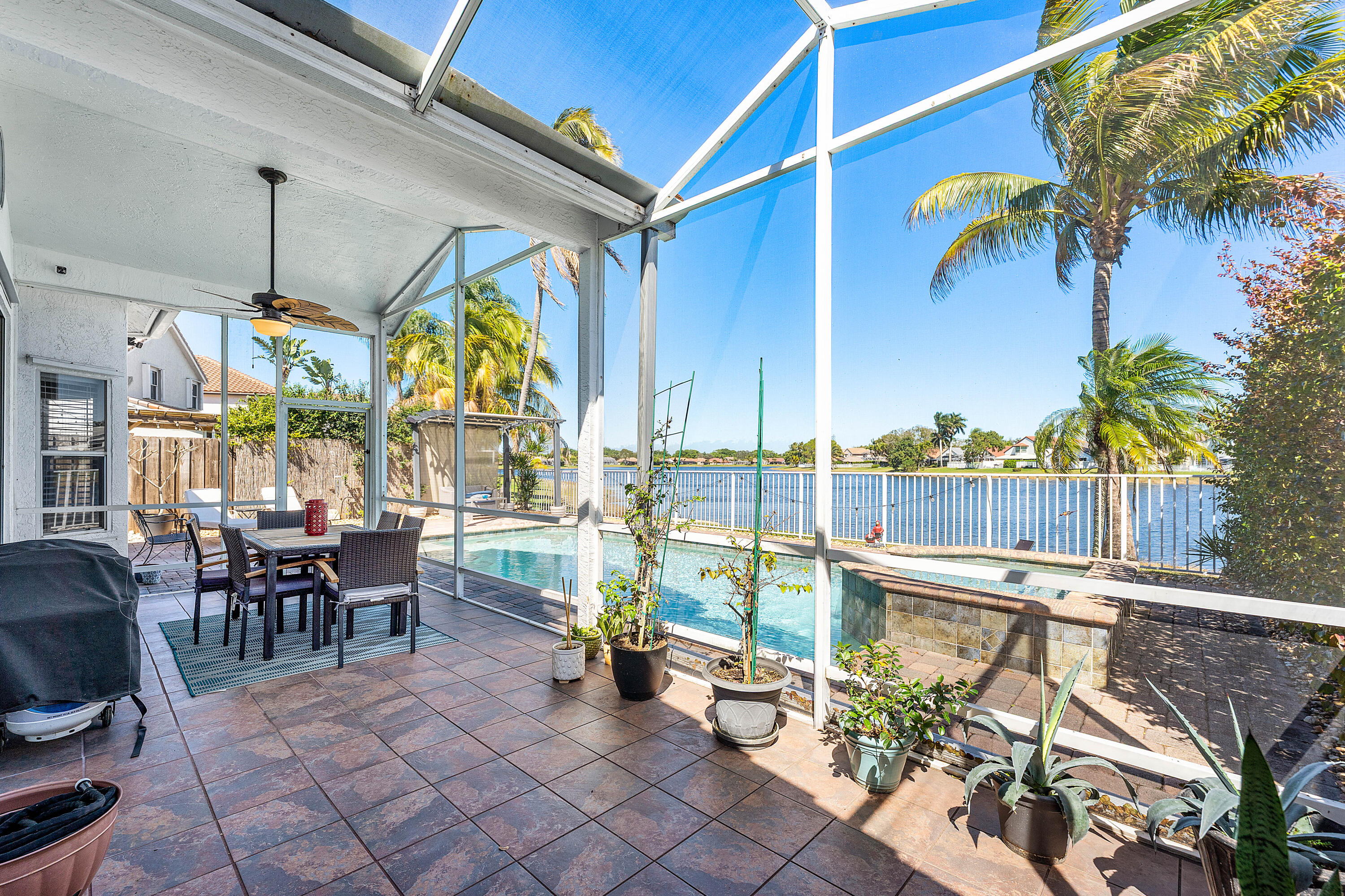 LAKE CHARLESTON TR W - Residential