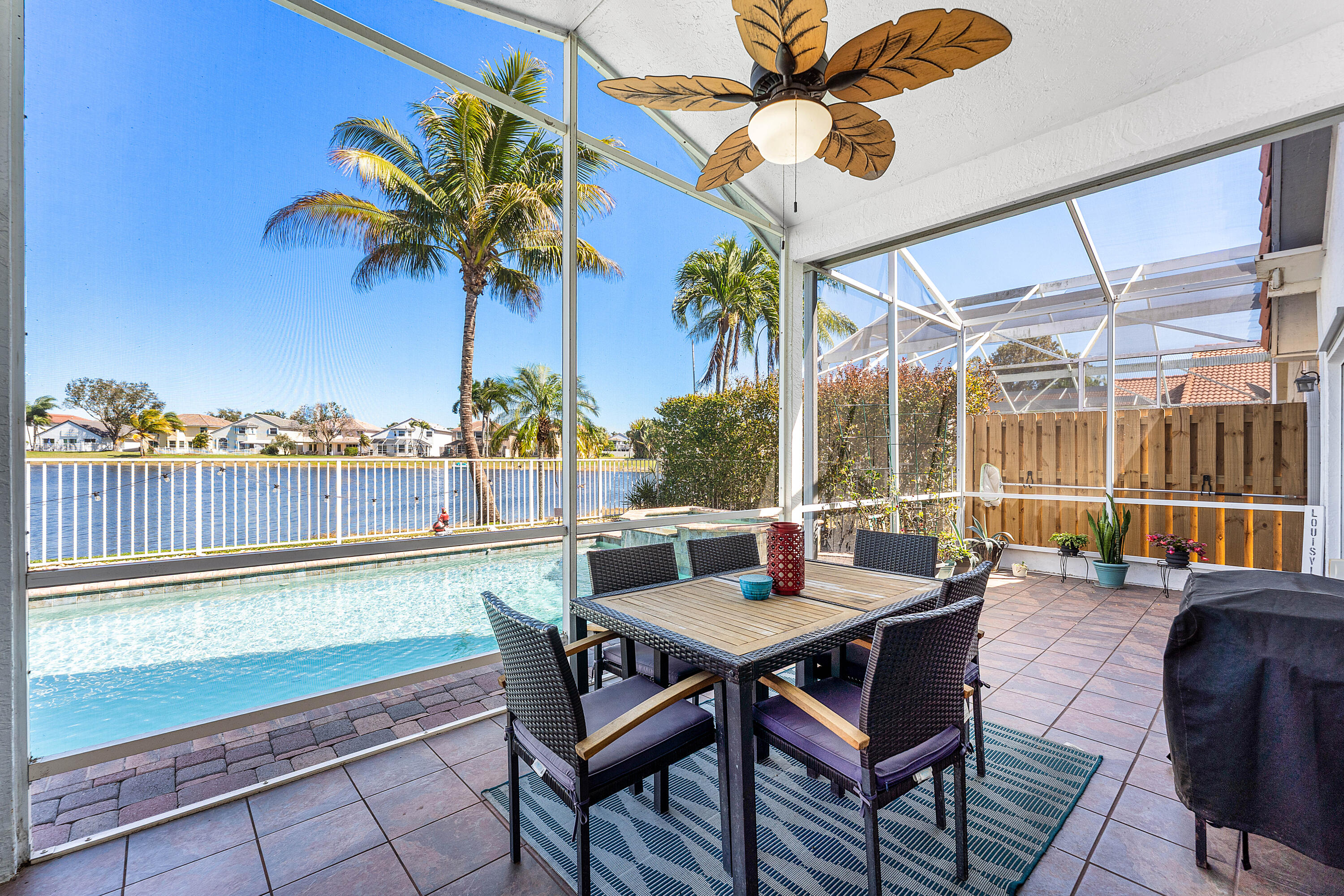 LAKE CHARLESTON TR W - Residential