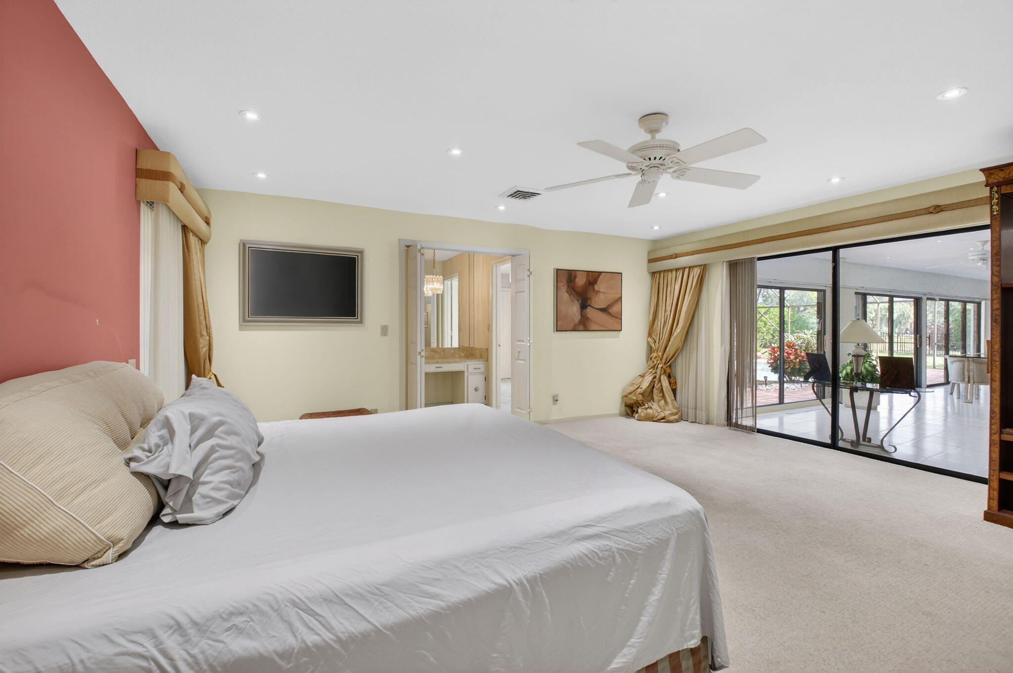 BOCA RATON BATH & TENNIS CLUB - Residential