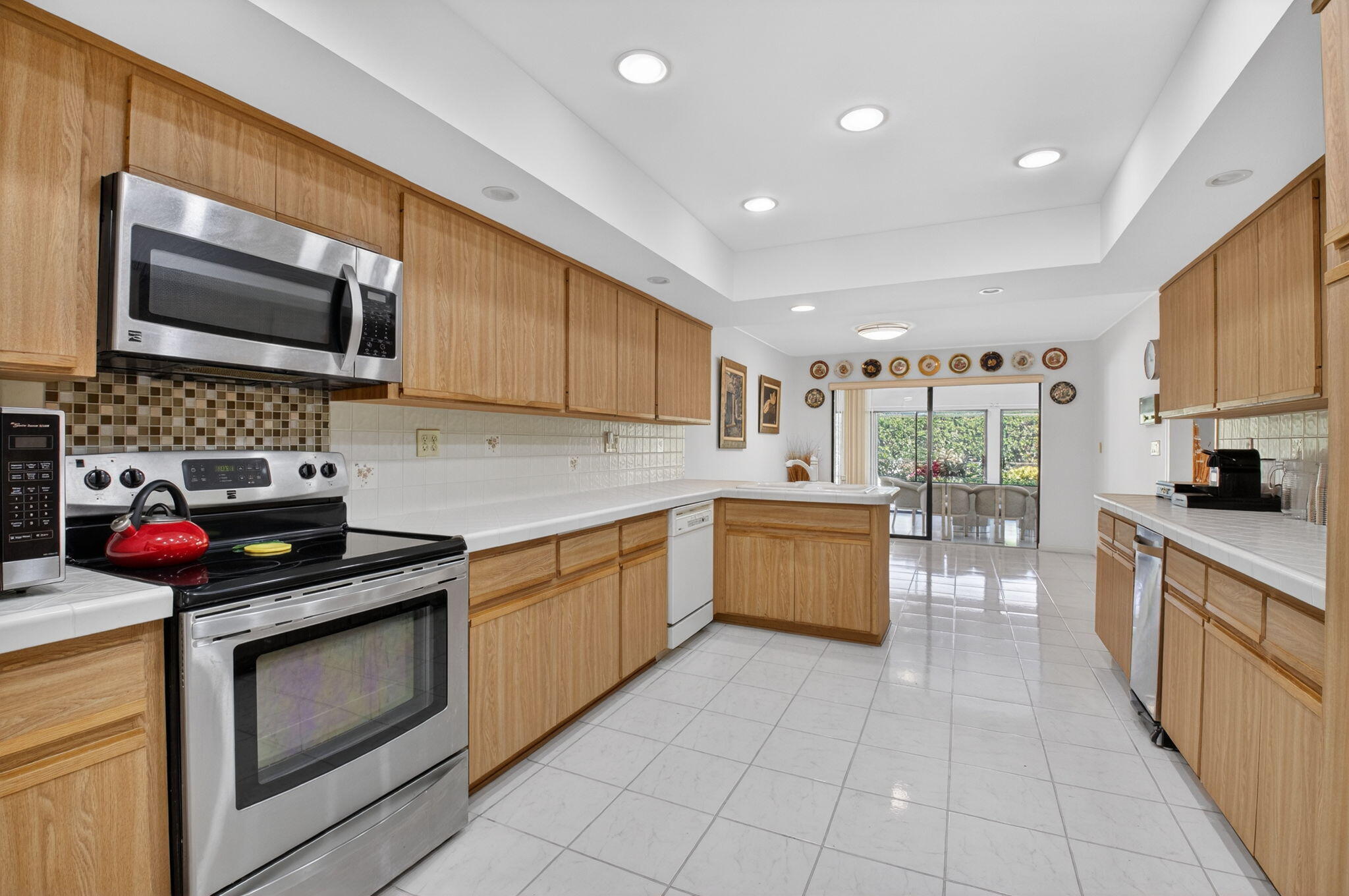 BOCA RATON BATH & TENNIS CLUB - Residential