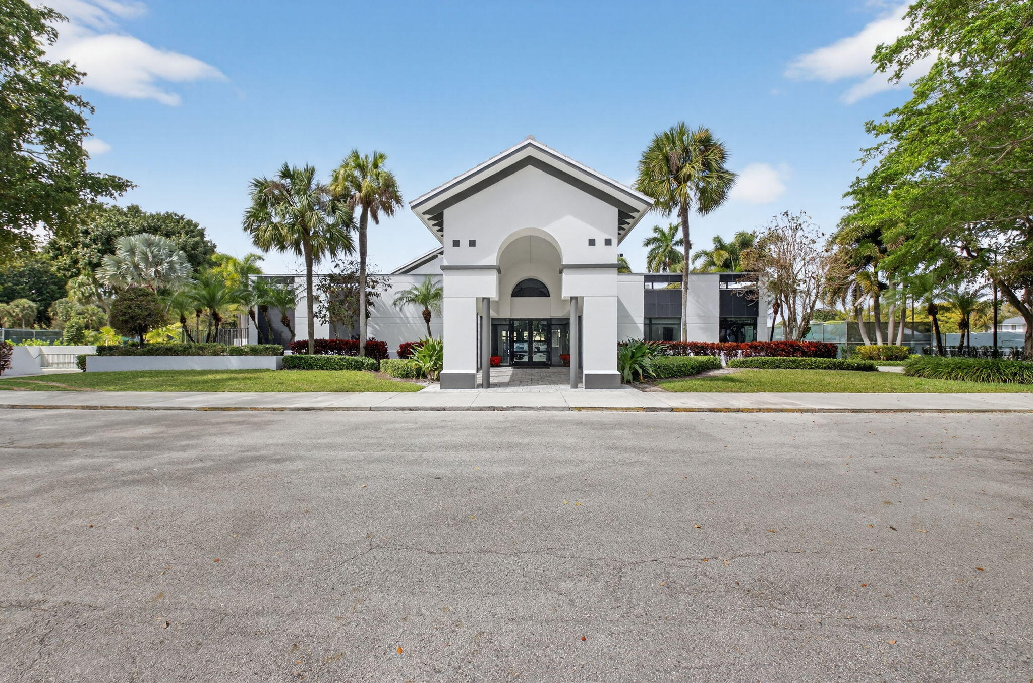 BOCA RATON BATH & TENNIS CLUB - Residential