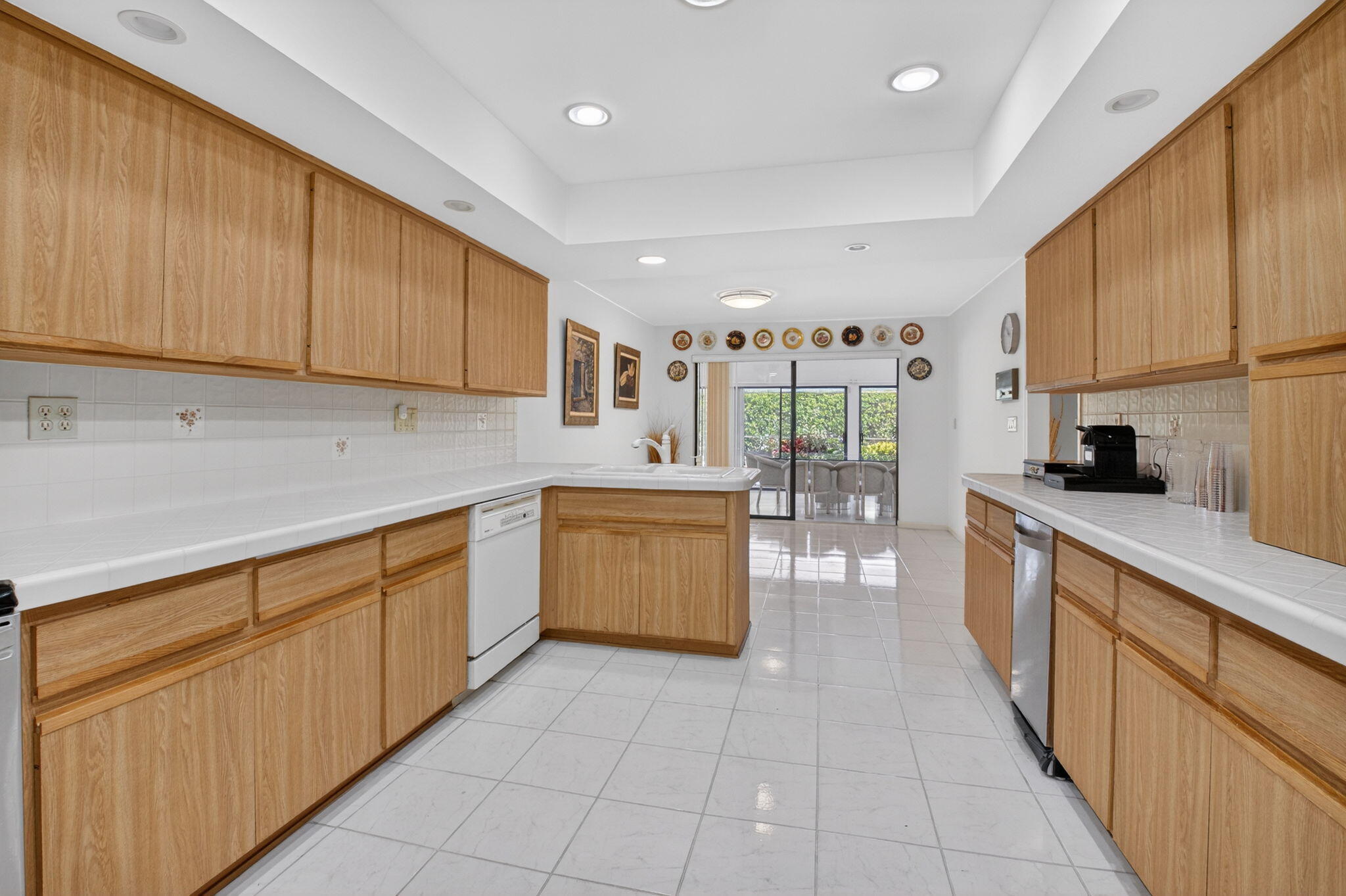 BOCA RATON BATH & TENNIS CLUB - Residential