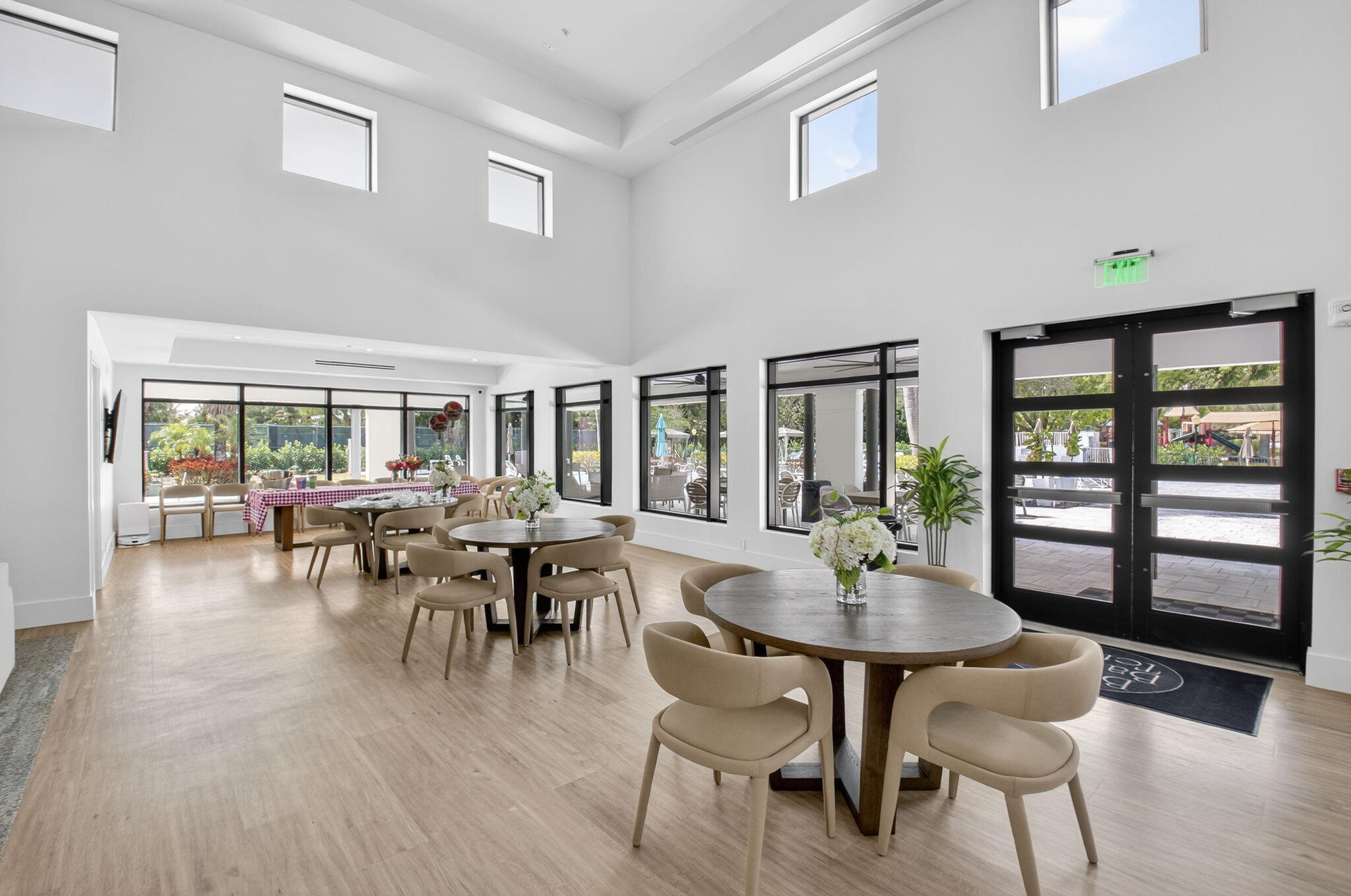 BOCA RATON BATH & TENNIS CLUB - Residential