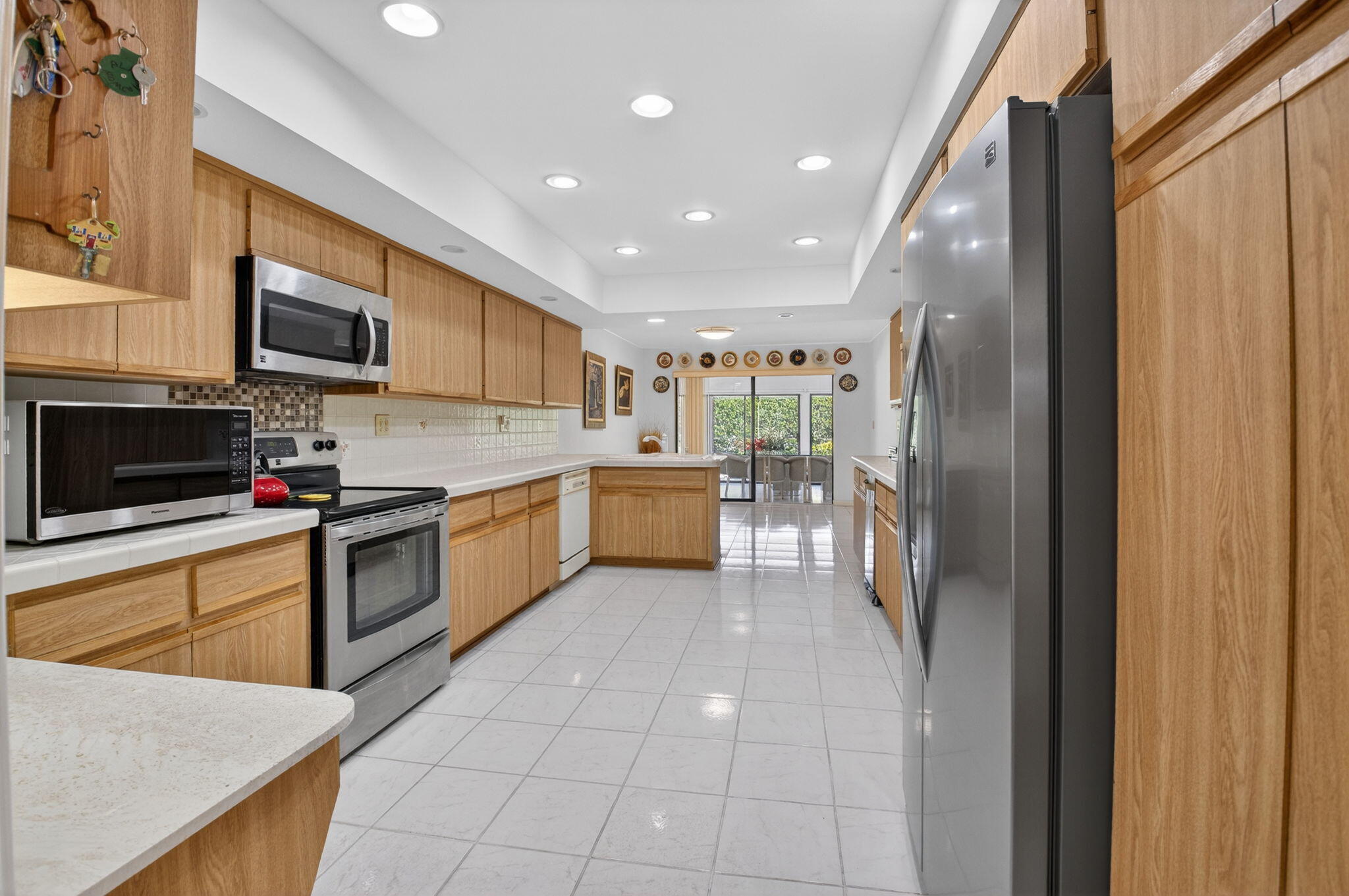 BOCA RATON BATH & TENNIS CLUB - Residential