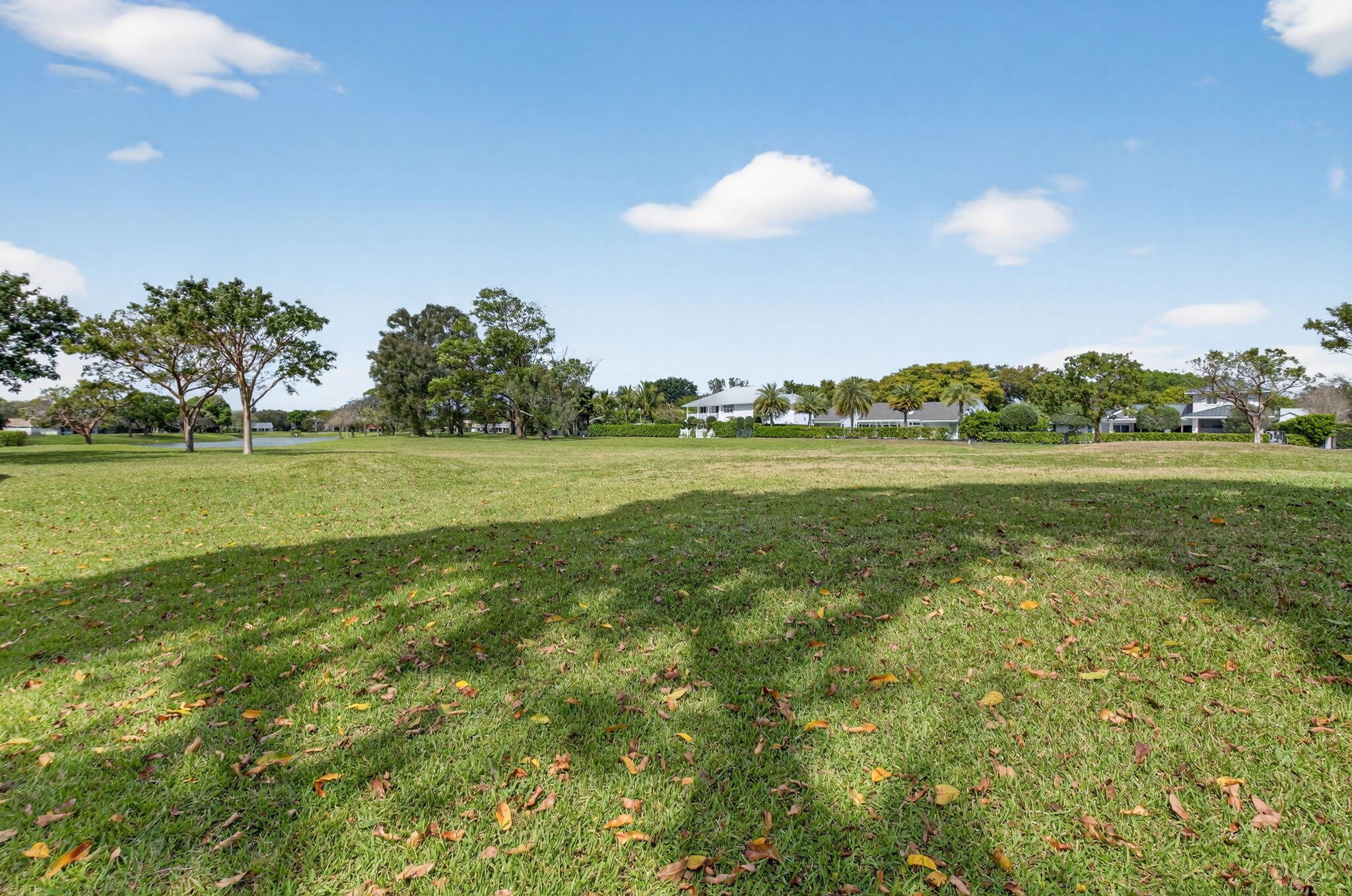 BOCA RATON BATH & TENNIS CLUB - Residential