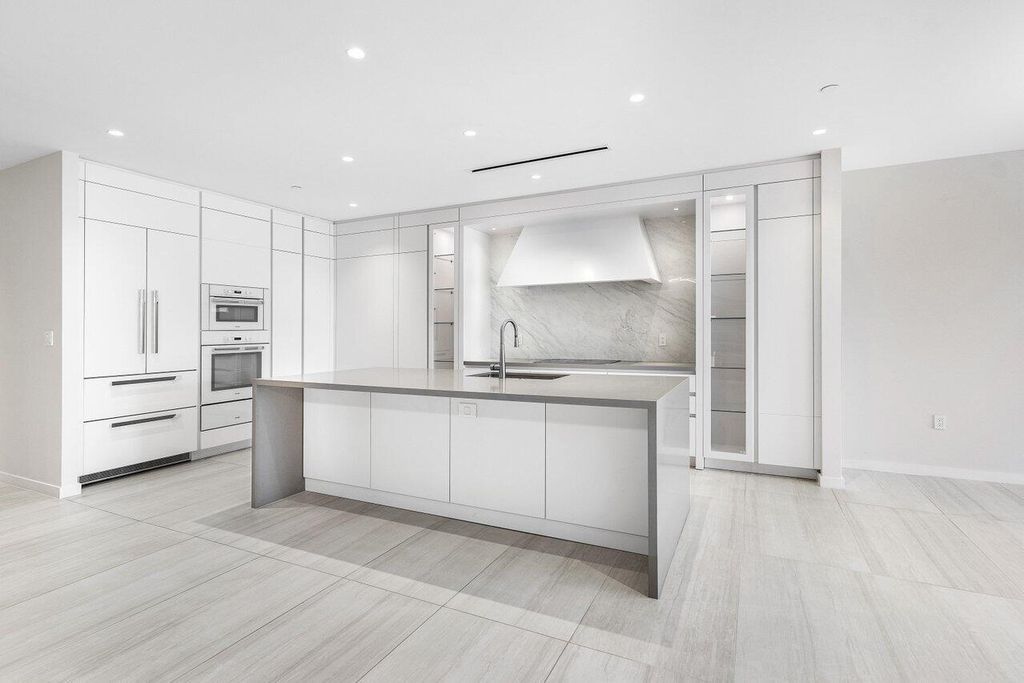 Photo of 200 SE Mizner Boulevard #514, Boca Raton, FL 33432 (MLS # R11100411)